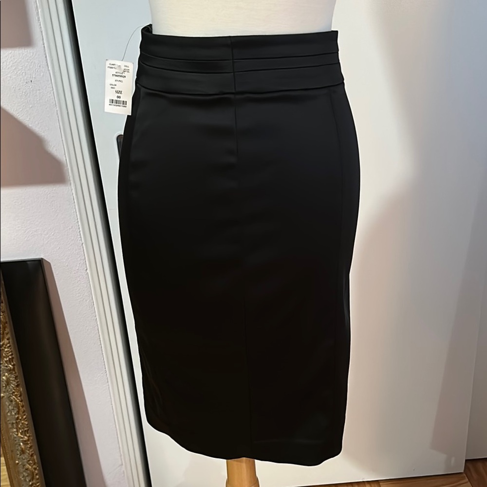 Black Knee-length Pencil Skirt for Work